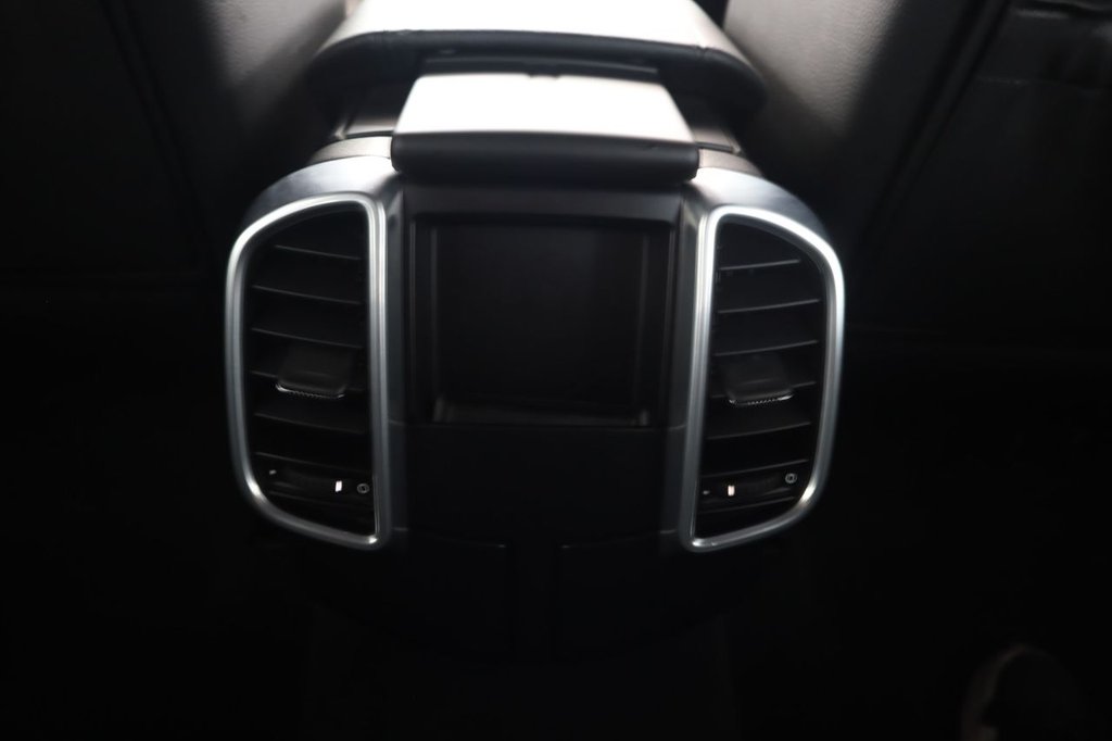 Used Porsche Cayenne 2013 for sale - 77341897: Photo 29