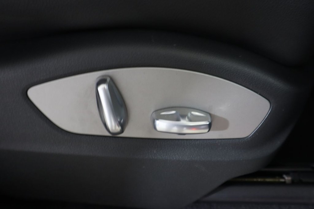 Used Porsche Cayenne 2013 for sale - 77341897: Photo 36