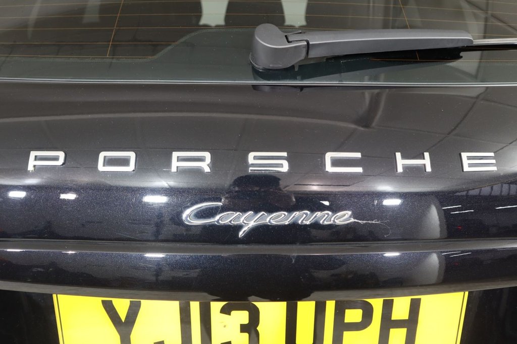 Used Porsche Cayenne 2013 for sale - 77341897: Photo 41