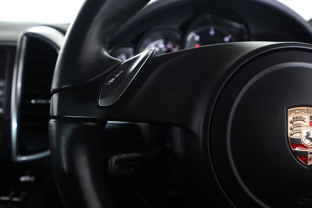 Used Porsche Cayenne 2013 for sale - 77341897: Photo 44