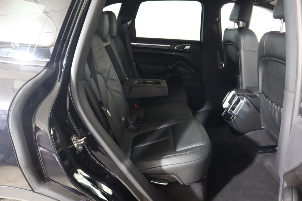 Used Porsche Cayenne 2013 for sale - 77341897: Photo 48