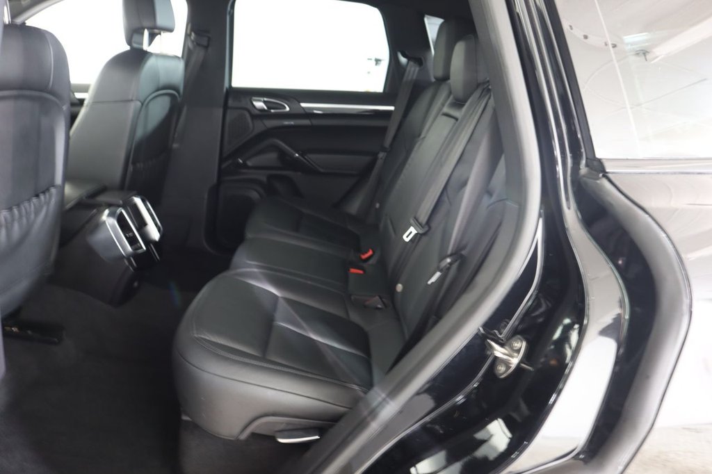 Used Porsche Cayenne 2013 for sale - 77341897: Photo 49