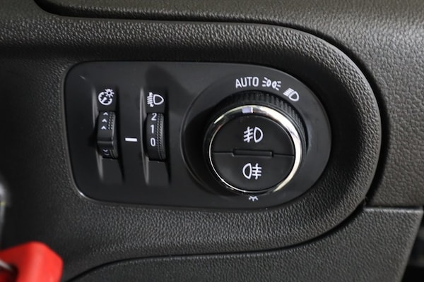 Used Vauxhall Grandland X 2018 for sale - 76267334: Photo 33