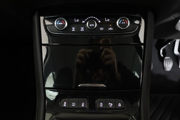 Used Vauxhall Grandland X 2018 for sale - 76267334: Photo 37