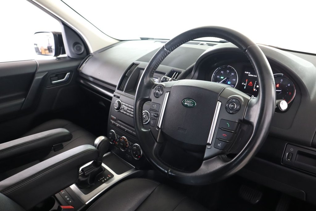 Used Land Rover Freelander 2 2014 for sale - 76279987: Photo 15