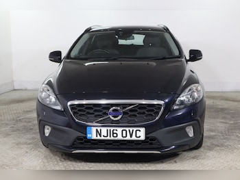 Used Volvo V40 Cross Country 2016 for sale - 77499342: Photo