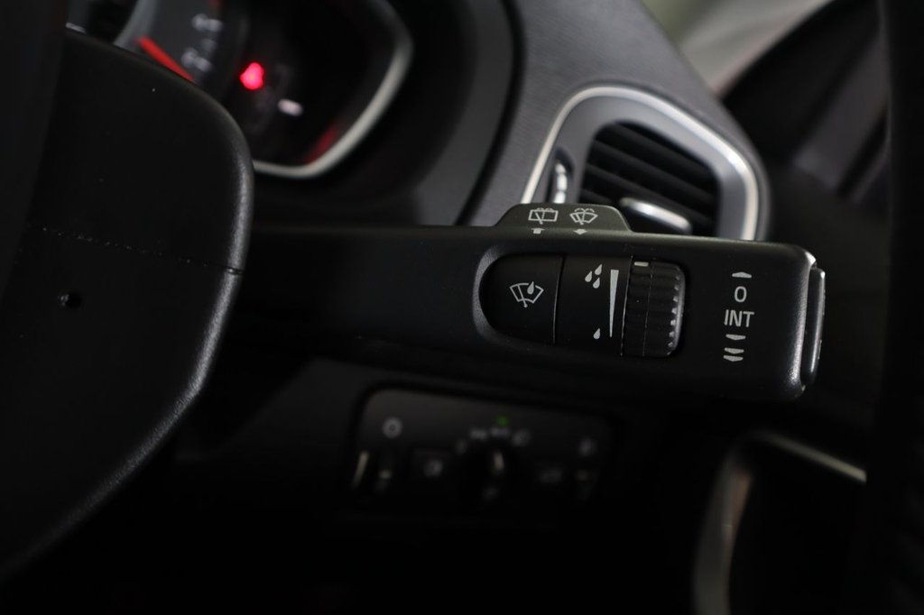 Used Volvo V40 2016 for sale - 77499342: Photo 30