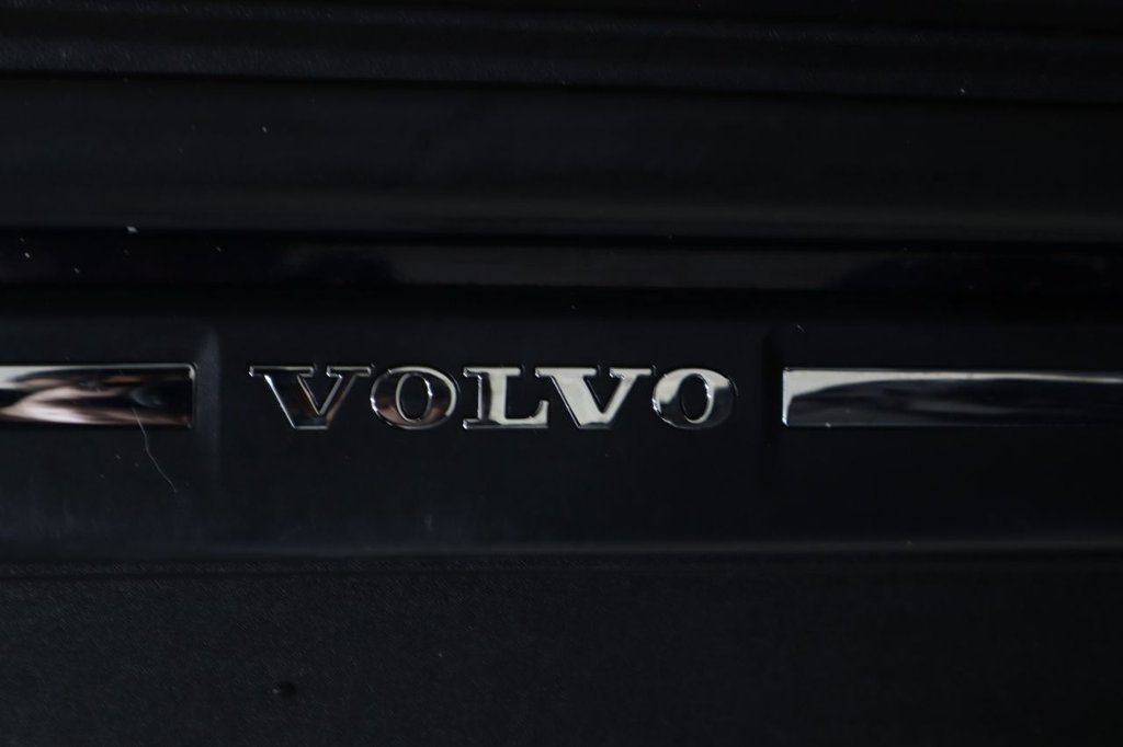 Used Volvo V40 2016 for sale - 77499342: Photo 32