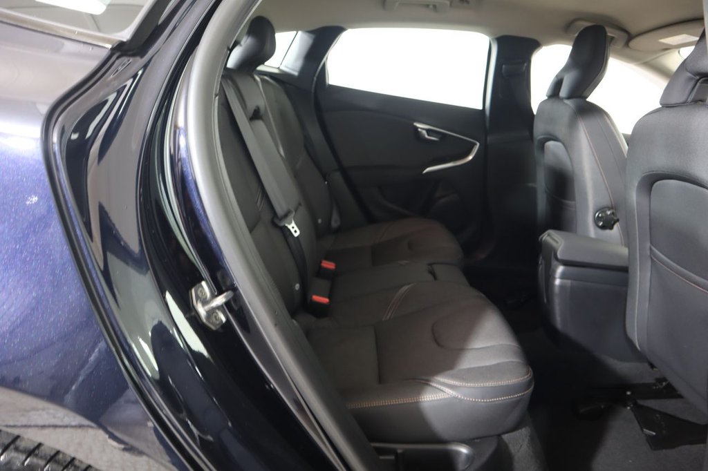 Used Volvo V40 2016 for sale - 77499342: Photo 41