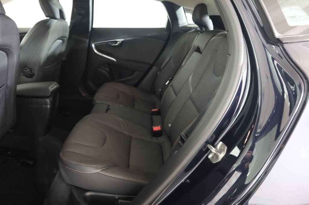 Used Volvo V40 2016 for sale - 77499342: Photo 42