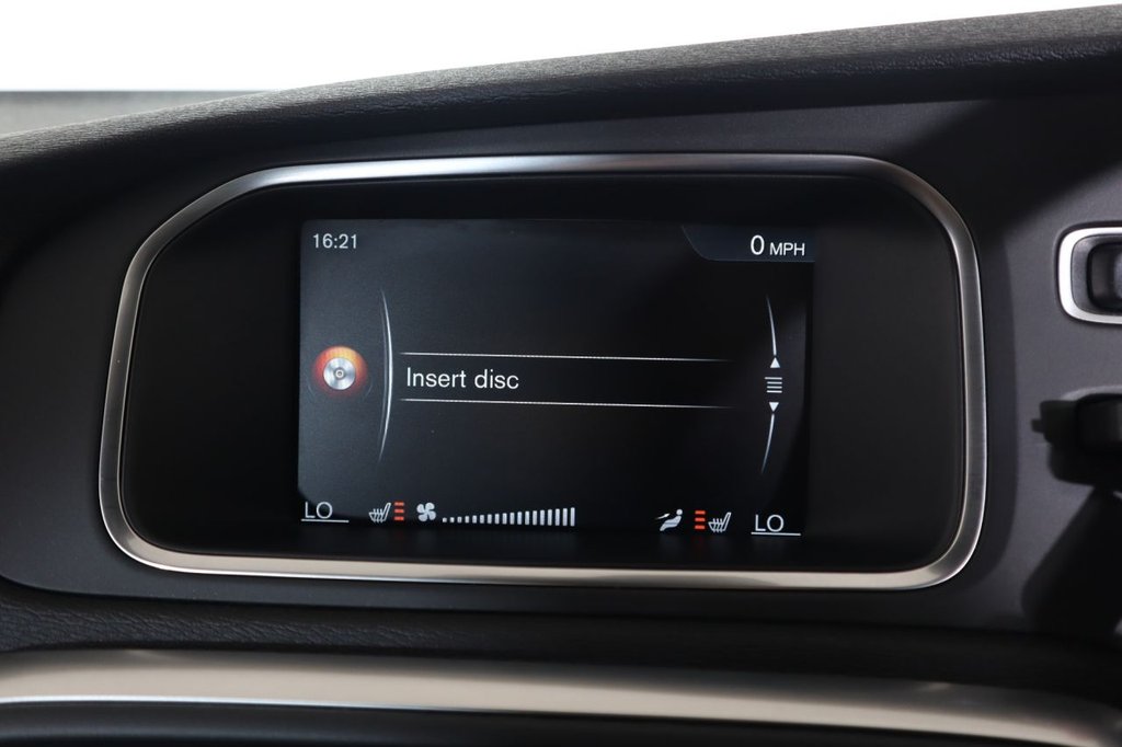 Used Volvo V40 2016 for sale - 77499342: Photo 45