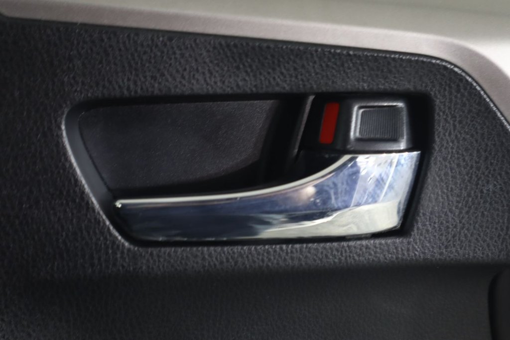 Used Toyota RAV4 2016 for sale - 77153731: Photo 30