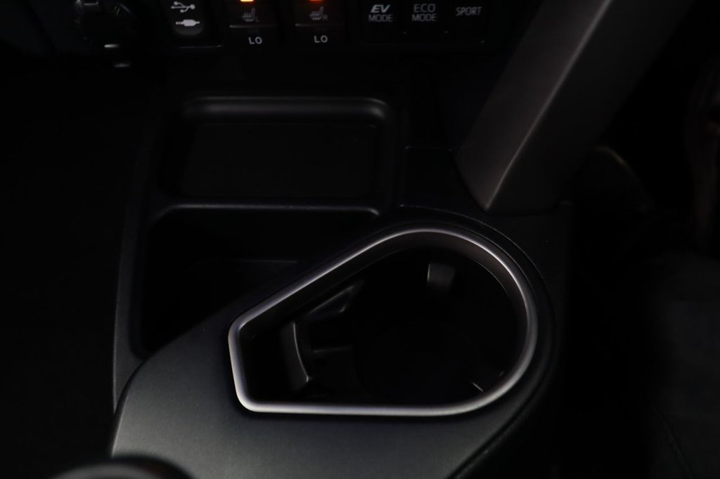 Used Toyota RAV4 2016 for sale - 77171857: Photo 28