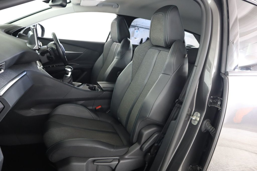 Used Peugeot 3008 2021 for sale - 76604997: Photo 43