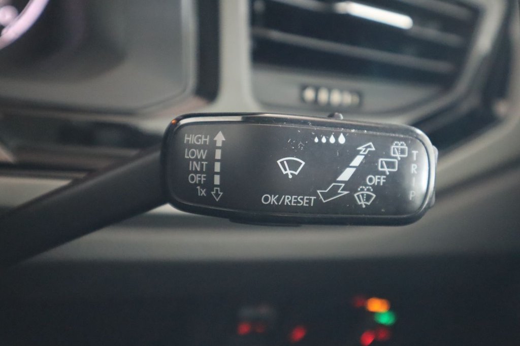 Used Volkswagen Polo 2018 for sale - 77110881: Photo 24