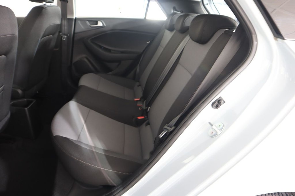 Used Hyundai i20 2019 for sale - 77356014: Photo 41