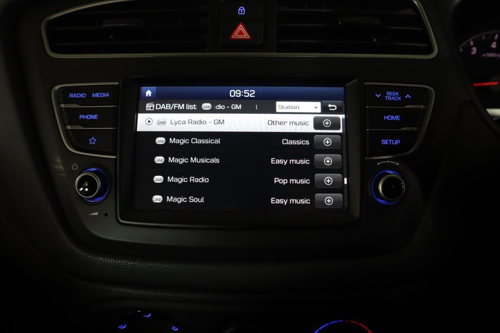 Used Hyundai i20 2019 for sale - 77356014: Photo 46