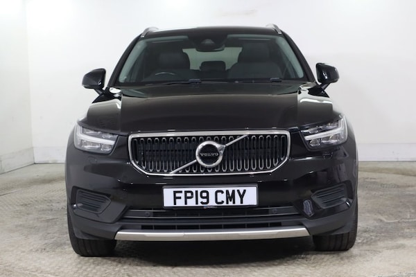 Used Volvo XC40 2019 for sale - 76223622: Photo 2