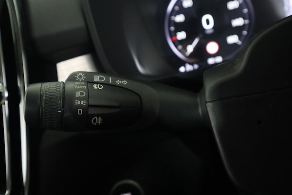 Used Volvo XC40 2019 for sale - 76223622: Photo 32