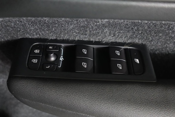 Used Volvo XC40 2019 for sale - 76223622: Photo 37