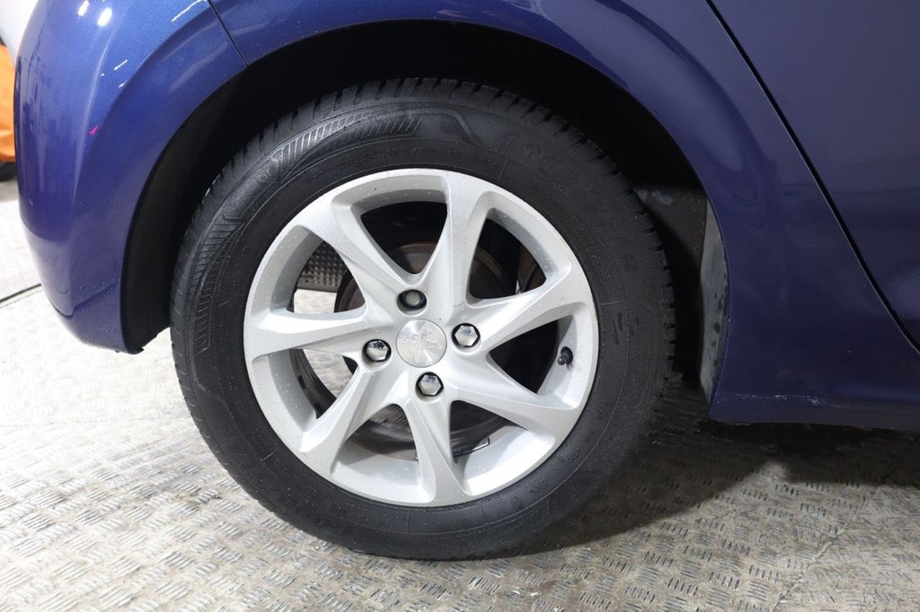 Used Peugeot 208 2015 for sale - 77153712: Photo 12