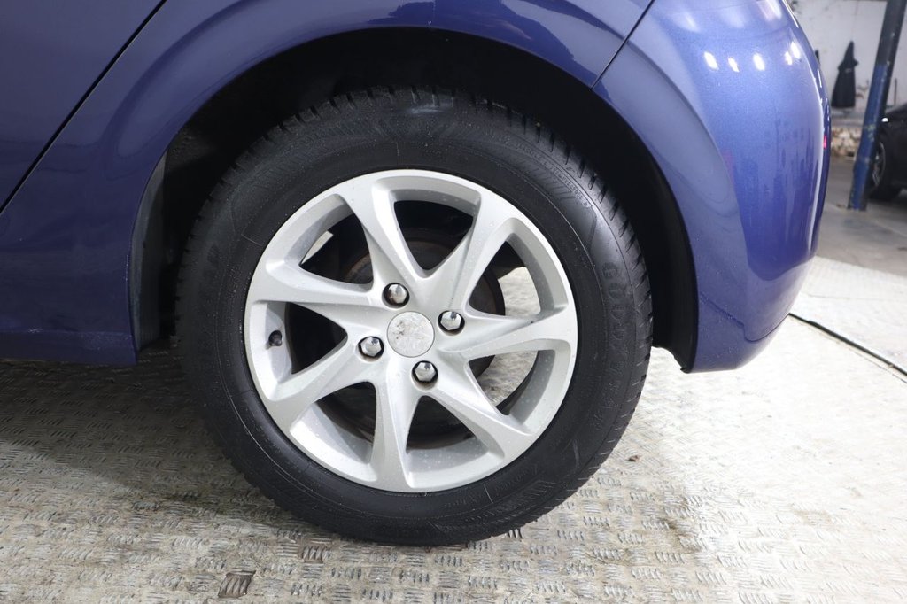 Used Peugeot 208 2015 for sale - 77153712: Photo 13