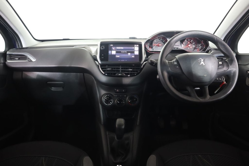 Used Peugeot 208 2015 for sale - 77153712: Photo 16