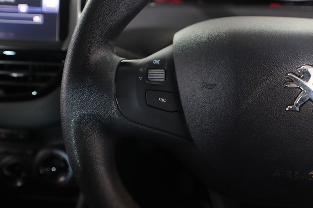 Used Peugeot 208 2015 for sale - 77153712: Photo 33