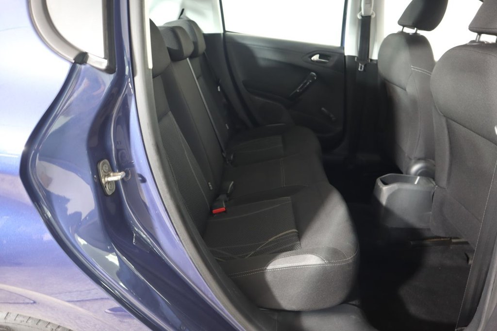 Used Peugeot 208 2015 for sale - 77153712: Photo 36