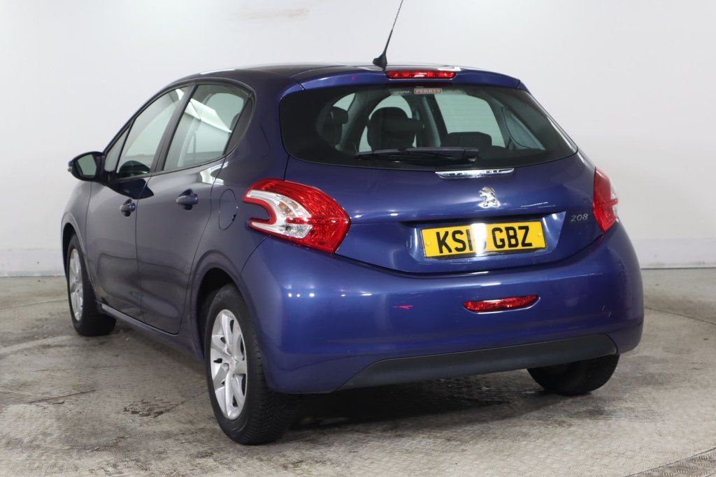 Used Peugeot 208 2015 for sale - 77153712: Photo 6