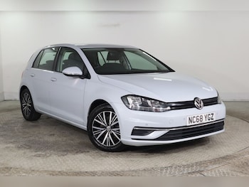 Used Volkswagen Golf 2019 for sale - 78181586: Photo
