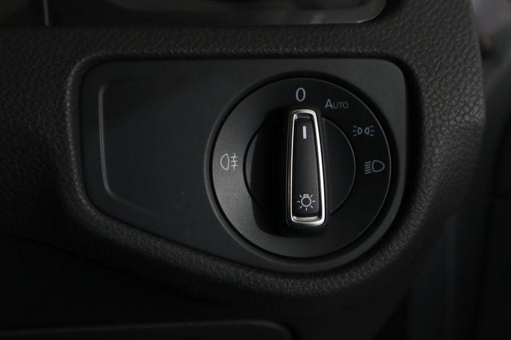 Used Volkswagen Golf 2019 for sale - 78181586: Photo 24