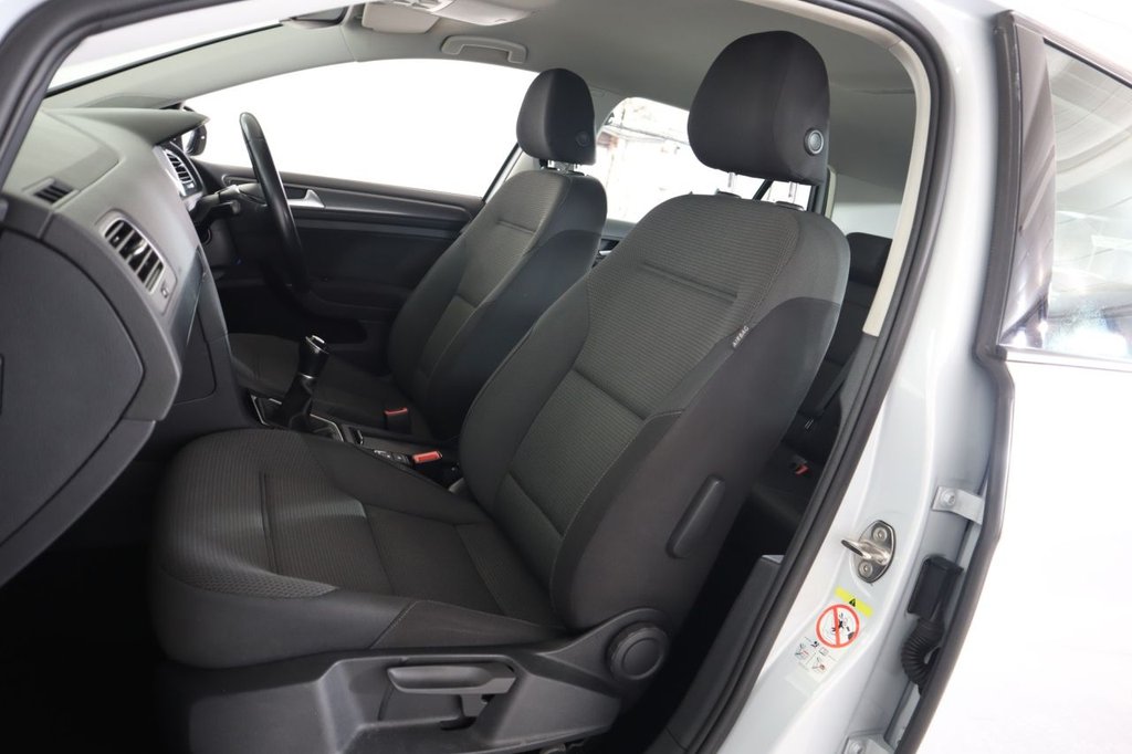 Used Volkswagen Golf 2019 for sale - 78181586: Photo 42