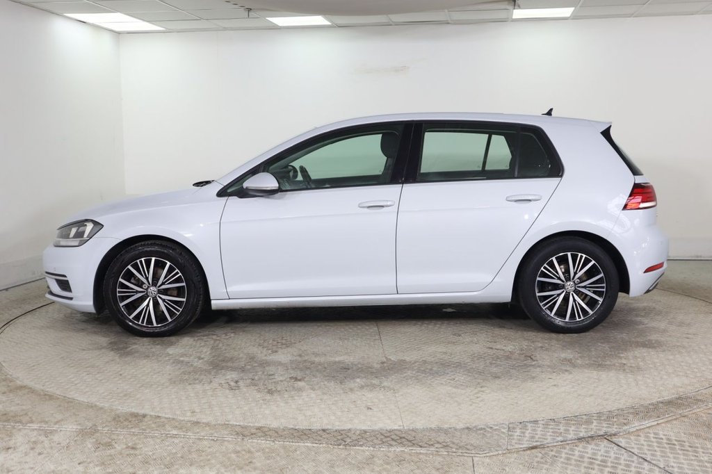 Used Volkswagen Golf 2019 for sale - 78181586: Photo 8