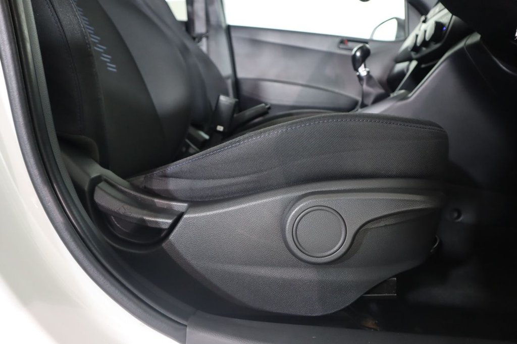 Used Hyundai i10 2018 for sale - 77668902: Photo 34