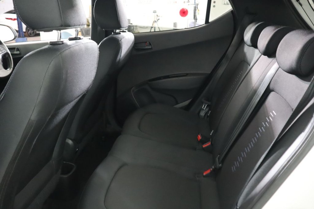 Used Hyundai i10 2018 for sale - 77668902: Photo 37