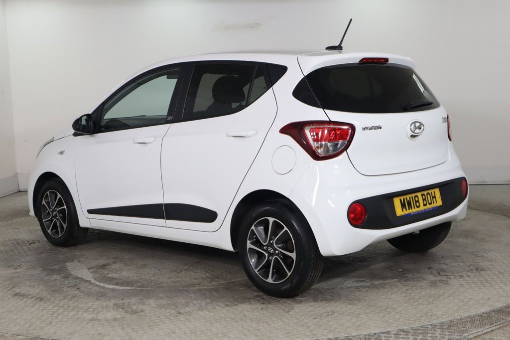 Used Hyundai i10 2018 for sale - 77668902: Photo 4