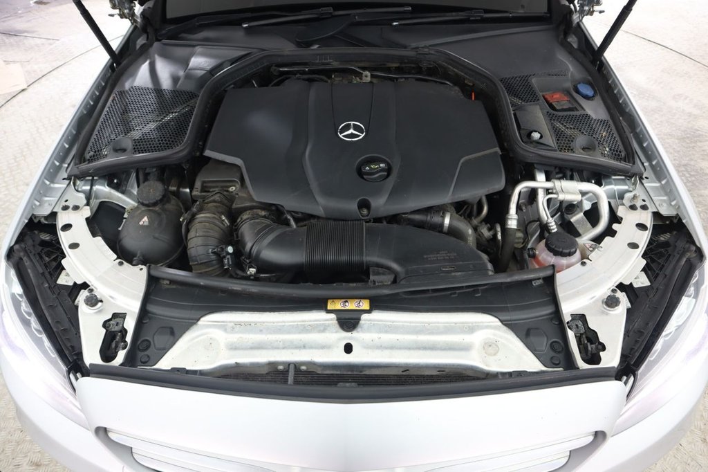 Used Mercedes-Benz C Class 2018 for sale - 77140020: Photo 10