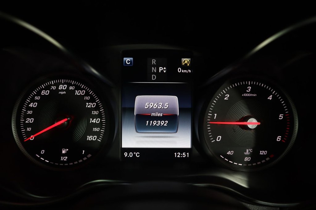 Used Mercedes-Benz C Class 2018 for sale - 77140020: Photo 18