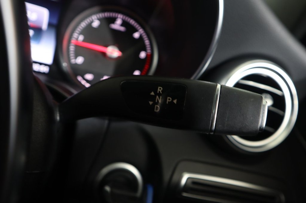 Used Mercedes-Benz C Class 2018 for sale - 77140020: Photo 19