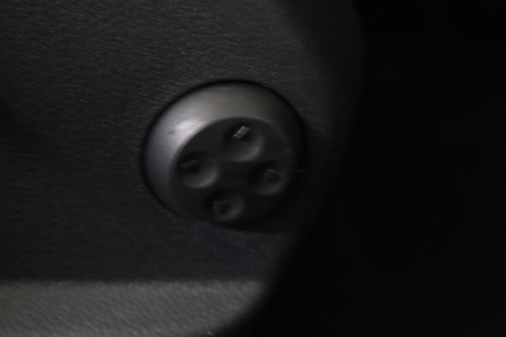 Used Mercedes-Benz C Class 2018 for sale - 77140020: Photo 35