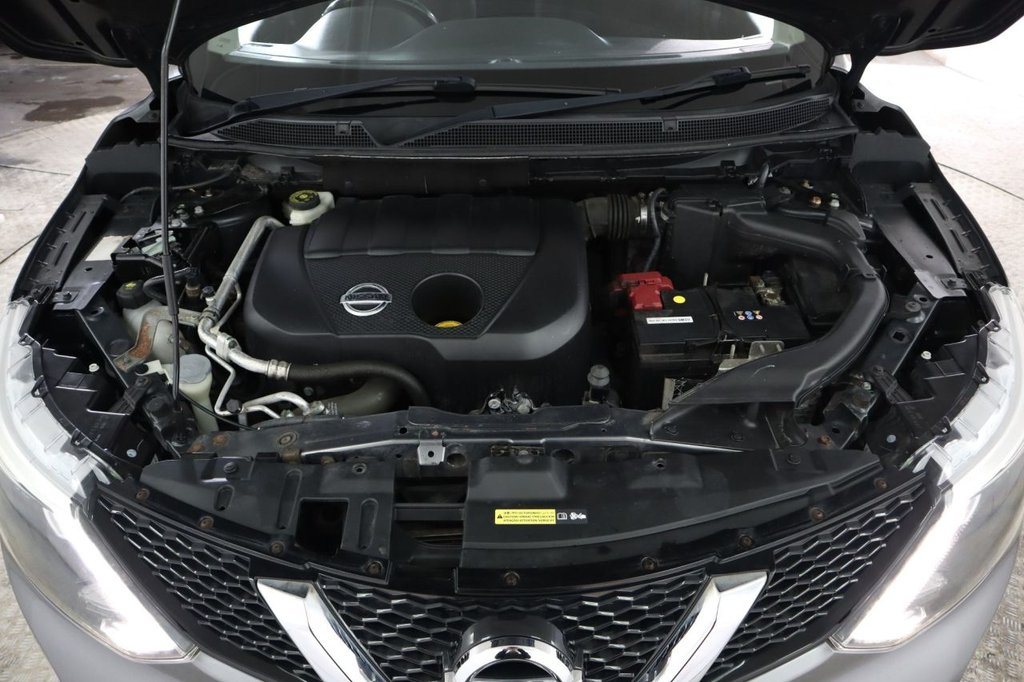 Used Nissan Qashqai 2015 for sale - 76496598: Photo 10