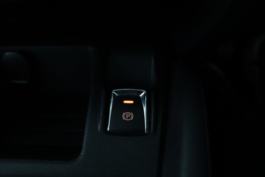 Used Nissan Qashqai 2015 for sale - 76496598: Photo 20