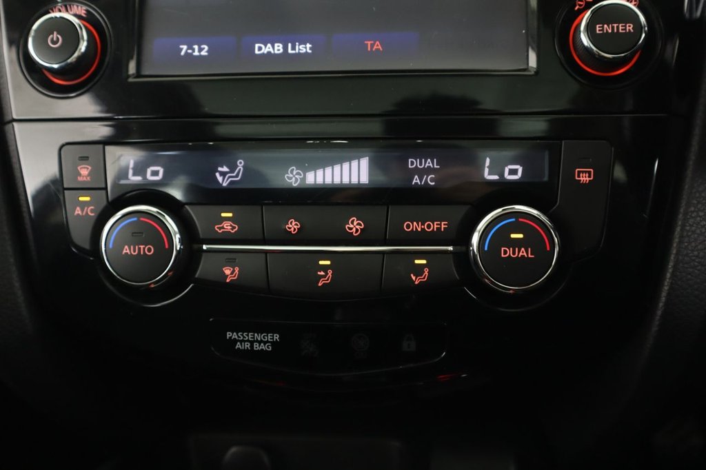 Used Nissan Qashqai 2015 for sale - 76496598: Photo 22