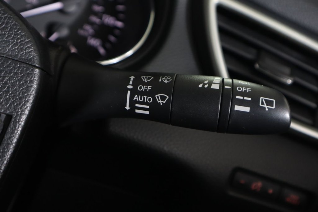 Used Nissan Qashqai 2015 for sale - 76496598: Photo 27