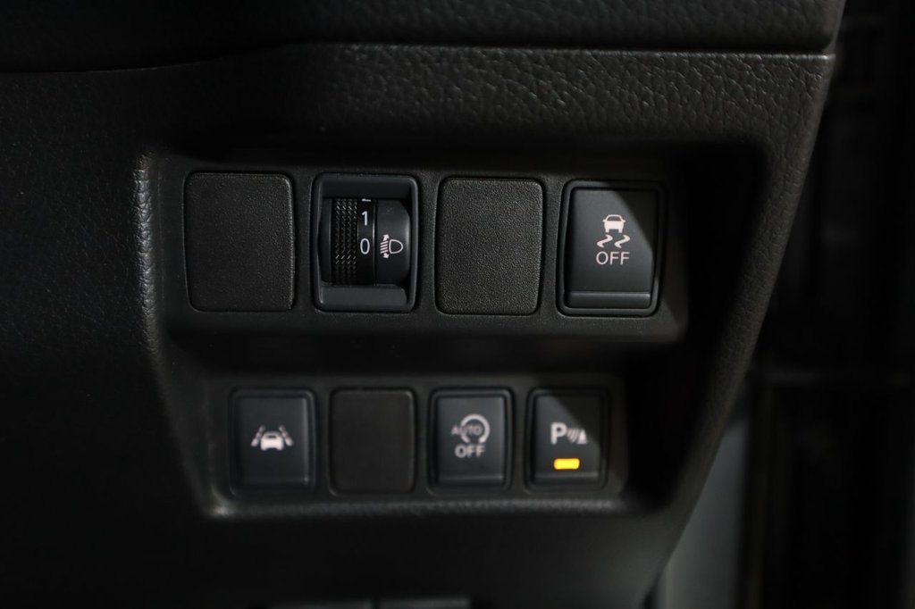 Used Nissan Qashqai 2015 for sale - 76496598: Photo 33