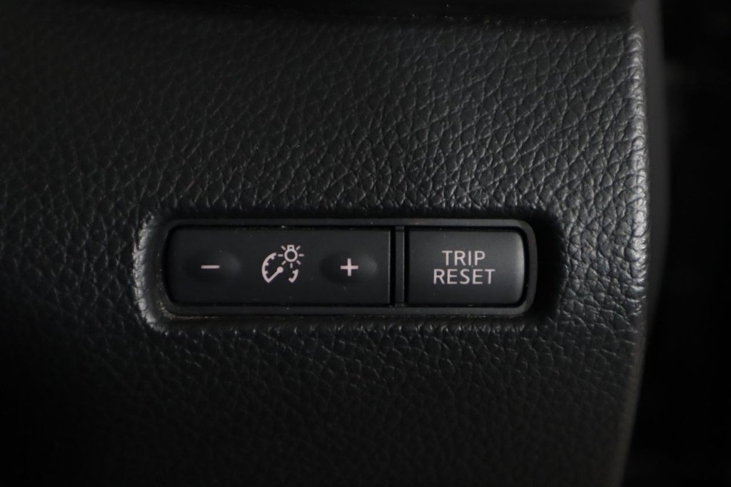 Used Nissan Qashqai 2015 for sale - 76496598: Photo 36