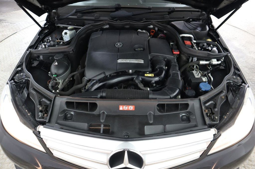 Used Mercedes-Benz C Class 2012 for sale - 76923691: Photo 10