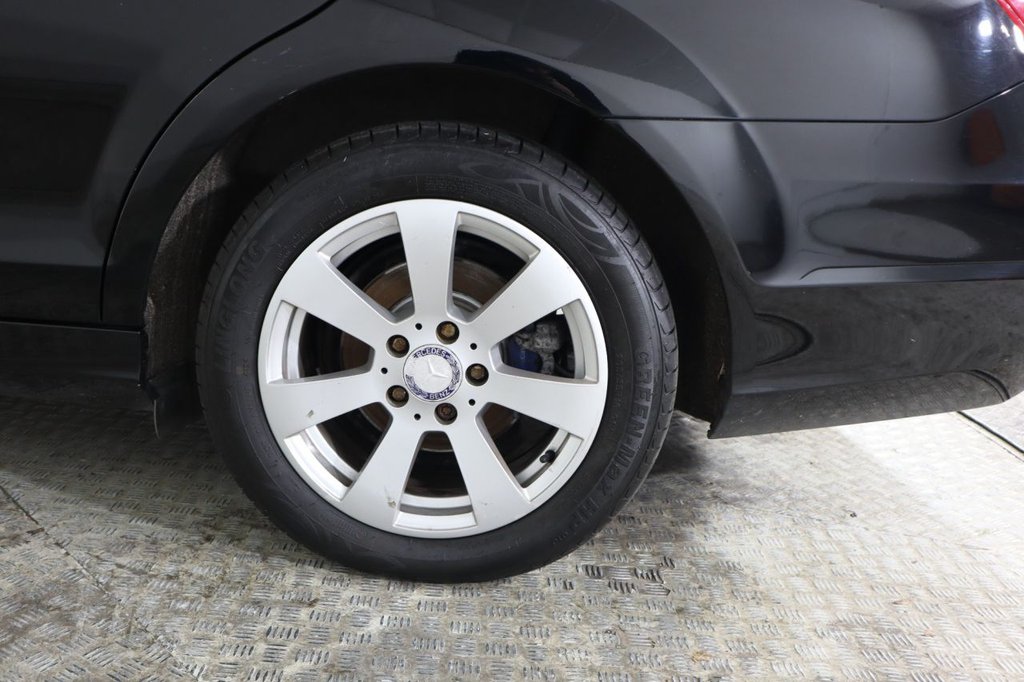 Used Mercedes-Benz C Class 2012 for sale - 76923691: Photo 13