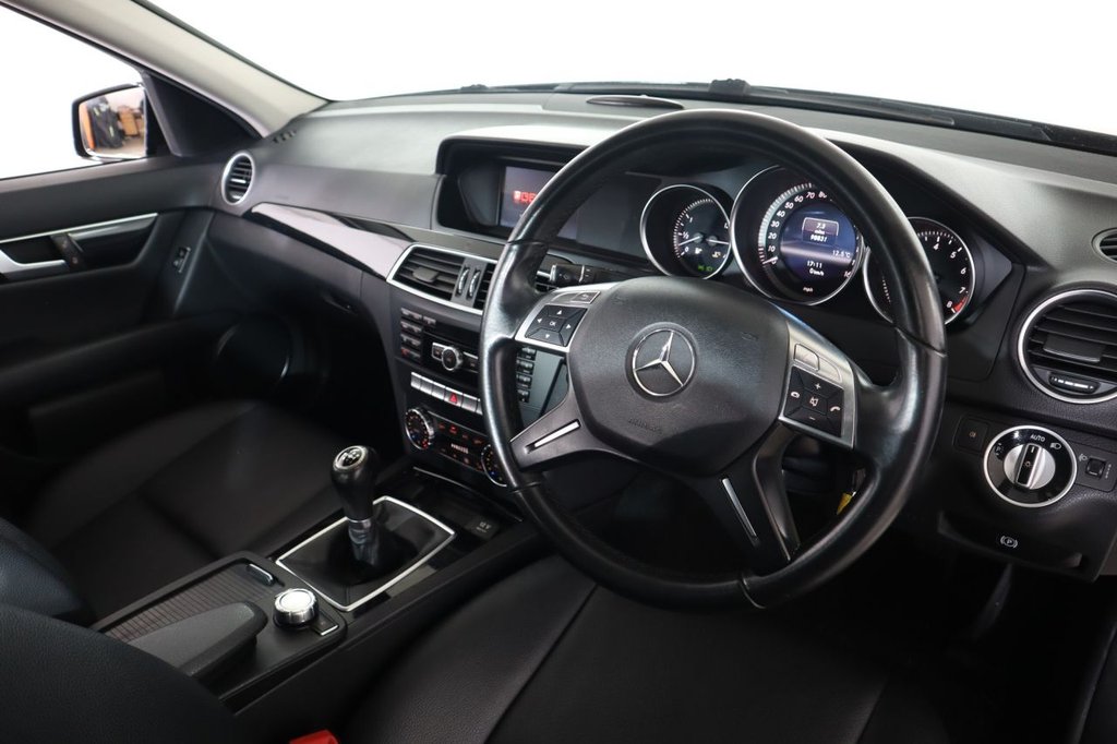 Used Mercedes-Benz C Class 2012 for sale - 76923691: Photo 15